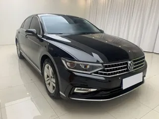 Volkswagen Magotan 2023 купить из Китая, цена 2 079 000 ₽ — Suifenhe Auto