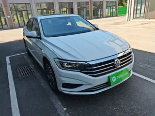 Volkswagen Sagitar 2021 купить из Китая, цена 1 573 000 ₽ — Suifenhe Auto