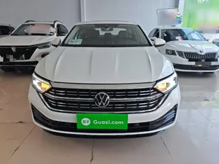 Volkswagen Sagitar 2023 купить из Китая, цена 1 349 000 ₽ — Suifenhe Auto