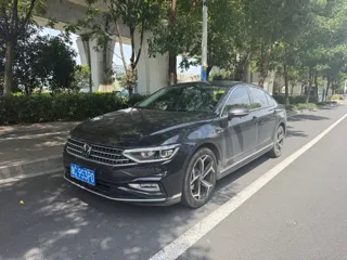 Volkswagen Magotan 2024 купить из Китая, цена 3 218 000 ₽ — Suifenhe Auto