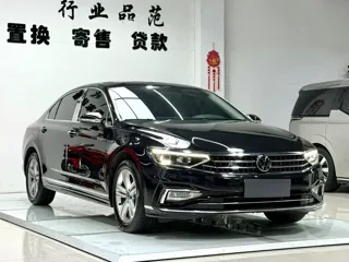 Volkswagen Magotan 2023 купить из Китая, цена 2 248 000 ₽ — Suifenhe Auto