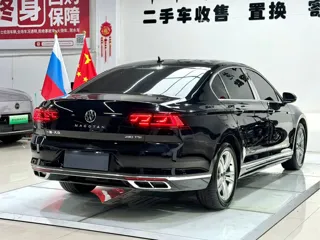 Volkswagen Magotan 2023 купить из Китая, цена 2 248 000 ₽ — Suifenhe Auto