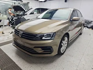 Volkswagen Sagitar 2019 купить из Китая, цена 1 364 000 ₽ — Suifenhe Auto
