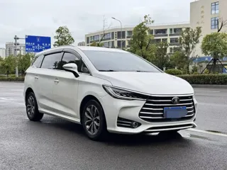 BYD Song 2020 купить из Китая, цена 2 740 000 ₽ — Suifenhe Auto