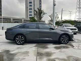 Changan Yida 2024 купить из Китая, цена 2 398 000 ₽ — Suifenhe Auto