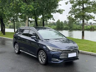 BYD Song 2019 купить из Китая, цена 2 701 000 ₽ — Suifenhe Auto
