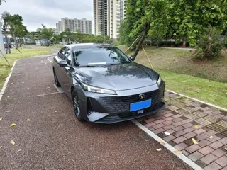 Changan Yida 2023 купить из Китая, цена 2 481 000 ₽ — Suifenhe Auto