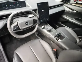 Changan Yida 2024 купить из Китая, цена 2 280 000 ₽ — Suifenhe Auto