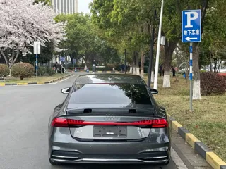 Audi A7 2023 купить из Китая, цена 6 842 000 ₽ — Suifenhe Auto