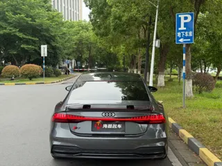 Audi A7 2024 купить из Китая, цена 8 044 000 ₽ — Suifenhe Auto