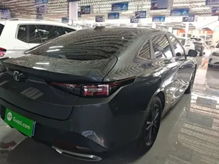 Changan Yida 2024 купить из Китая, цена 2 434 000 ₽ — Suifenhe Auto