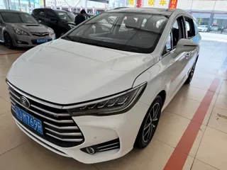 BYD Song 2018 купить из Китая, цена 1 135 000 ₽ — Suifenhe Auto