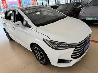 BYD Song 2018 купить из Китая, цена 1 135 000 ₽ — Suifenhe Auto