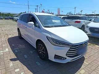 BYD Song 2019 купить из Китая, цена 1 182 000 ₽ — Suifenhe Auto