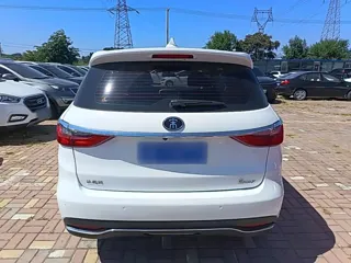 BYD Song 2019 купить из Китая, цена 1 182 000 ₽ — Suifenhe Auto