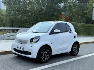 smart fortwo 2018