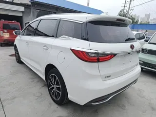 BYD Song 2019 купить из Китая, цена 1 224 000 ₽ — Suifenhe Auto