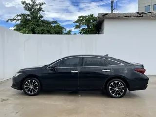 Toyota Avalon 2024 купить из Китая, цена 5 805 000 ₽ — Suifenhe Auto