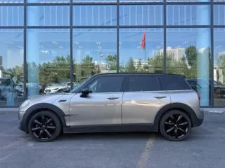 MINI CLUBMAN 2019 купить из Китая, цена 1 941 000 ₽ — Suifenhe Auto