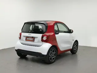 smart fortwo 2019 купить из Китая, цена 1 309 000 ₽ — Suifenhe Auto