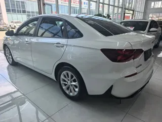 Chevrolet Monza 2023 купить из Китая, цена 1 333 000 ₽ — Suifenhe Auto