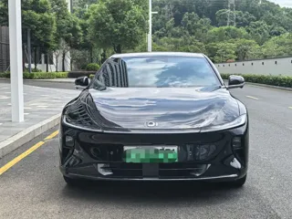 Changan Qiyuan A07 2025 купить из Китая, цена 3 277 000 ₽ — Suifenhe Auto