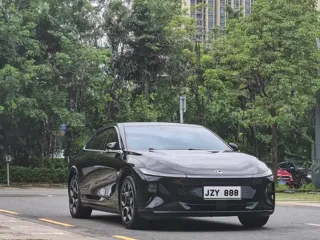 Changan Qiyuan A07 2025 купить из Китая, цена 3 442 000 ₽ — Suifenhe Auto
