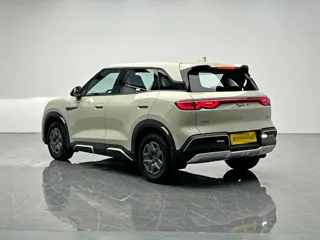 BYD Yuan UP 2025 купить из Китая, цена 1 728 000 ₽ — Suifenhe Auto