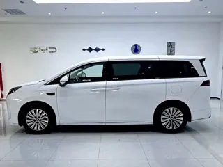 BYD Xia 2025 купить из Китая, цена 5 221 000 ₽ — Suifenhe Auto