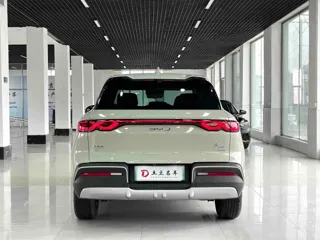 BYD Yuan UP 2025 купить из Китая, цена 2 100 000 ₽ — Suifenhe Auto
