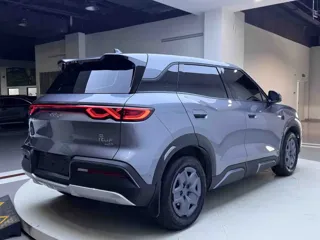BYD Yuan UP 2026 купить из Китая, цена 2 264 000 ₽ — Suifenhe Auto
