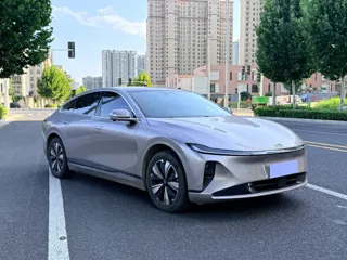 Changan Qiyuan A07 2025 купить из Китая, цена 3 351 000 ₽ — Suifenhe Auto