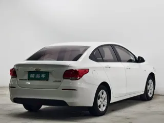 Chevrolet Cavalier 2019 купить из Китая, цена 1 142 000 ₽ — Suifenhe Auto