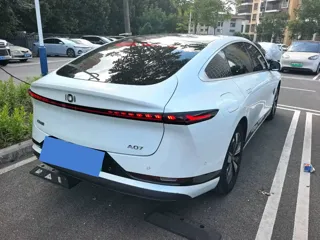 Changan Qiyuan A07 2025 купить из Китая, цена 3 387 000 ₽ — Suifenhe Auto
