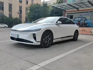 Changan Qiyuan A07 2024 купить из Китая, цена 3 106 000 ₽ — Suifenhe Auto