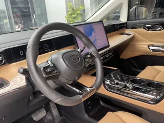 GAC Trumpchi E8 2024 купить из Китая, цена 4 371 000 ₽ — Suifenhe Auto