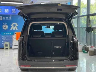 GAC Trumpchi E8 2025 купить из Китая, цена 4 341 000 ₽ — Suifenhe Auto