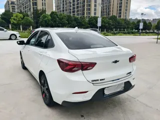 Chevrolet Cavalier 2019 купить из Китая, цена 879 000 ₽ — Suifenhe Auto