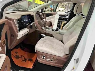 BYD Xia 2025 купить из Китая, цена 4 590 000 ₽ — Suifenhe Auto