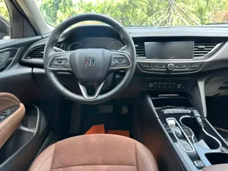 Buick Regal 2025 купить из Китая, цена 3 185 000 ₽ — Suifenhe Auto
