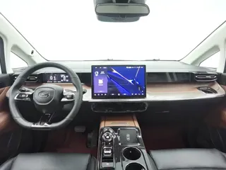 GAC Trumpchi E8 2024 купить из Китая, цена 4 136 000 ₽ — Suifenhe Auto