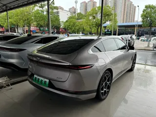 Changan Qiyuan A07 2024 купить из Китая, цена 3 332 000 ₽ — Suifenhe Auto