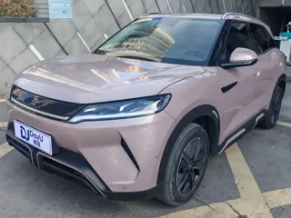 BYD Yuan UP 2024 купить из Китая, цена 2 770 000 ₽ — Suifenhe Auto