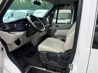 JMC Fushun 2023 купить из Китая, цена 2 261 000 ₽ — Suifenhe Auto
