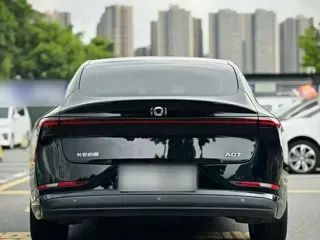Changan Qiyuan A07 2024 купить из Китая, цена 3 264 000 ₽ — Suifenhe Auto