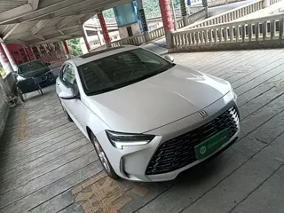 Buick Regal 2024 купить из Китая, цена 2 700 000 ₽ — Suifenhe Auto