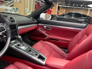 Porsche 718 2024 купить из Китая, цена 10 354 000 ₽ — Suifenhe Auto