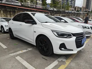 Chevrolet Cavalier 2020 купить из Китая, цена 865 000 ₽ — Suifenhe Auto