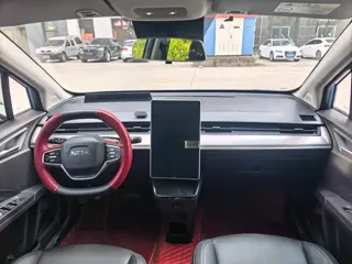 Neta V 2021 купить из Китая, цена 971 000 ₽ — Suifenhe Auto