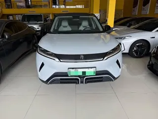 BYD Yuan UP 2024 купить из Китая, цена 2 463 000 ₽ — Suifenhe Auto